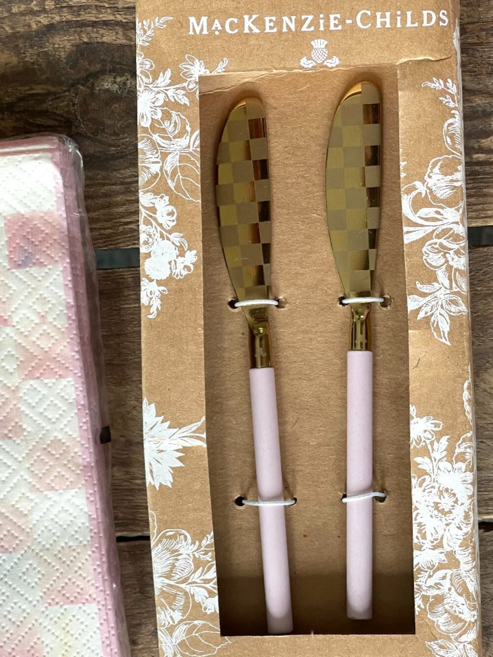 MacKenzie-Childs Rosy Check BUNDLE! Bistro Spreaders Set + Cocktail Napkins - Picture 2 of 16